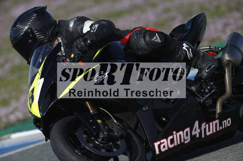 /Archiv-2024/02 29.01.-02.02.2024 Moto Center Thun Jerez/Gruppe gruen-green/87